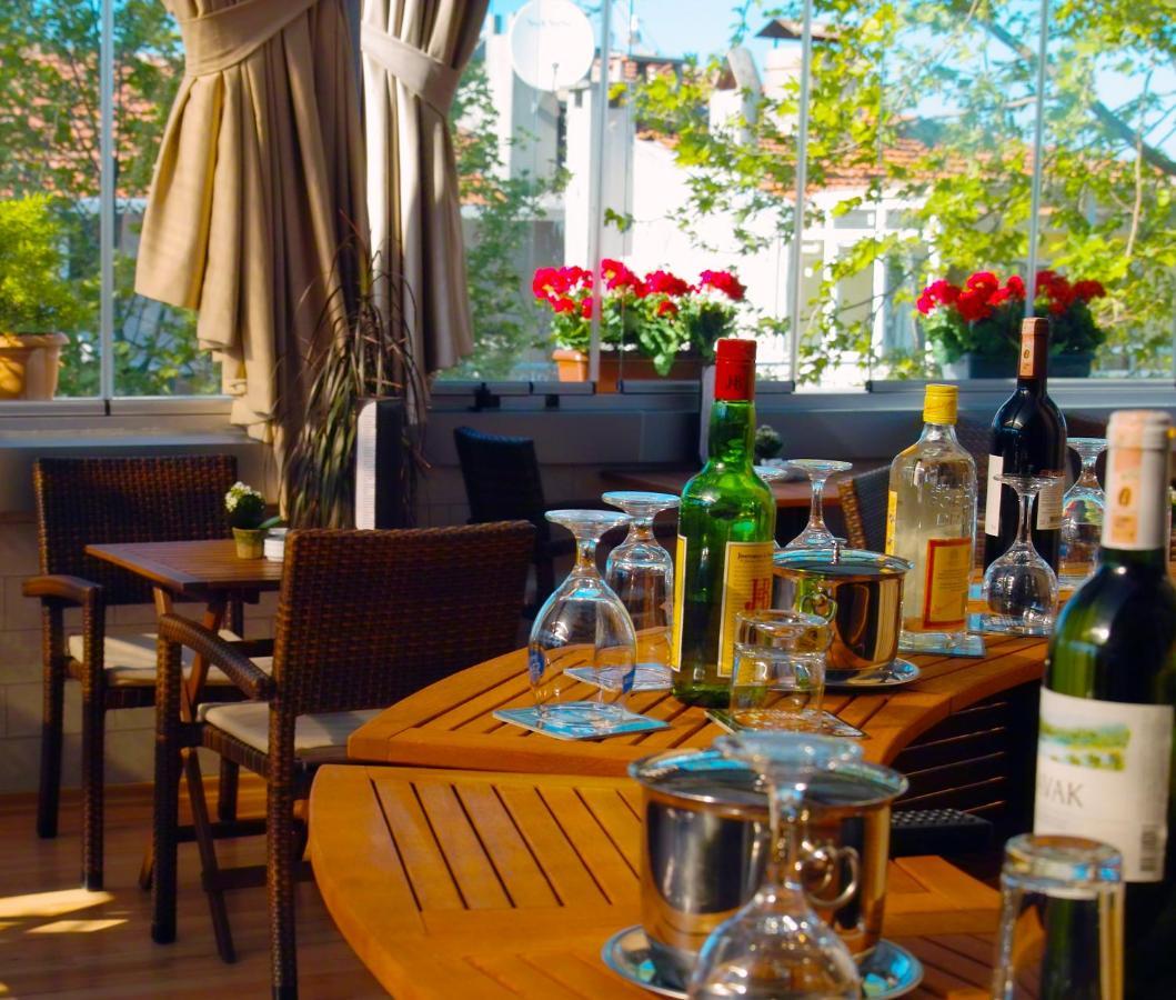 Marine House Boutique Hotel アダラー エクステリア 写真