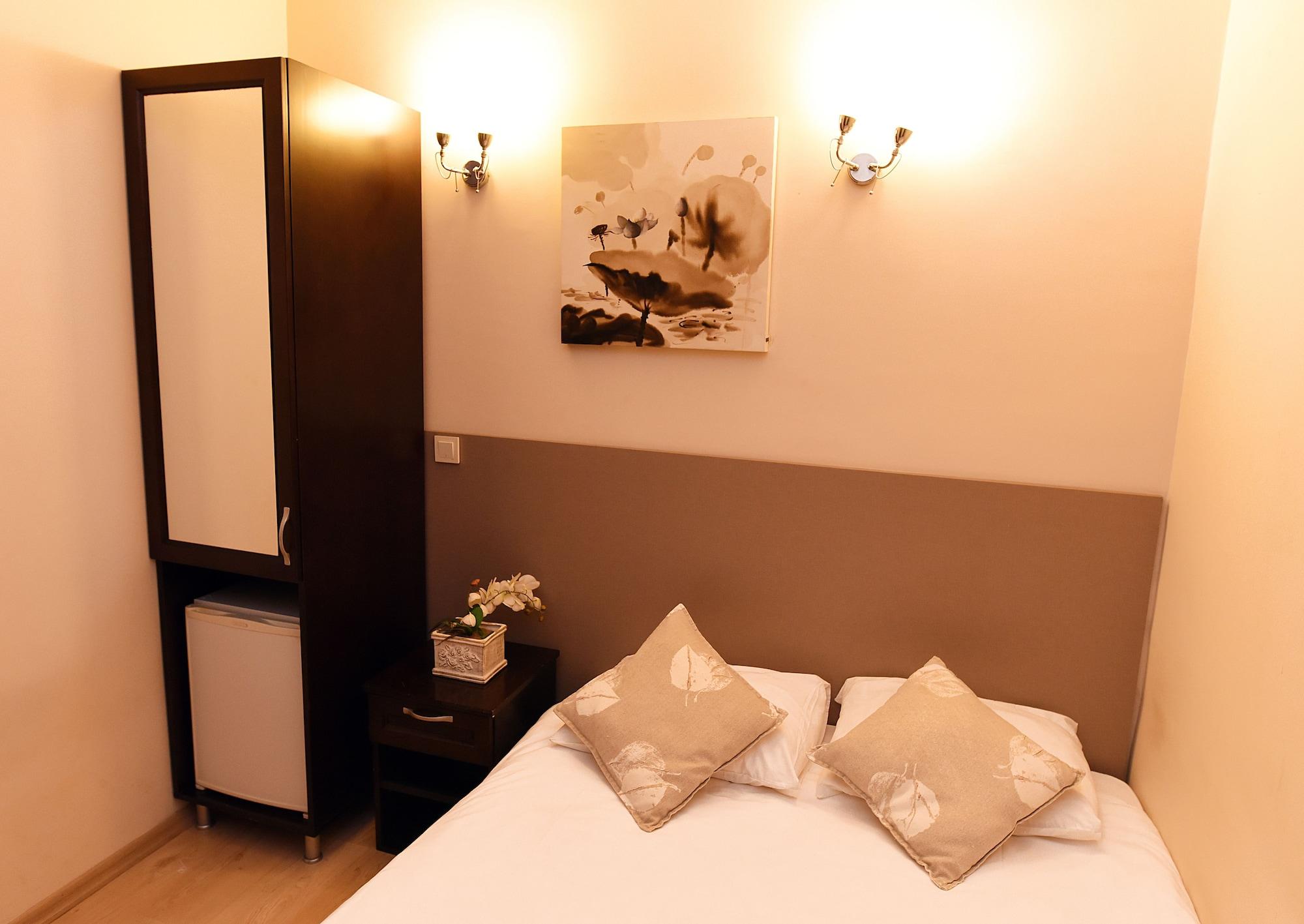 Marine House Boutique Hotel アダラー エクステリア 写真