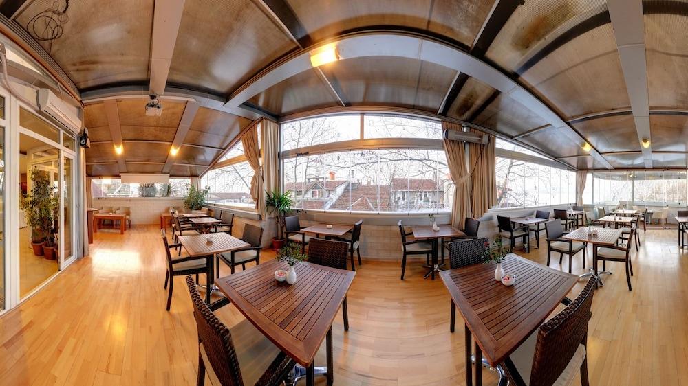 Marine House Boutique Hotel アダラー エクステリア 写真