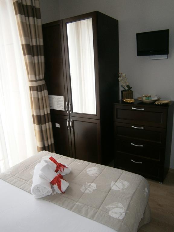 Marine House Boutique Hotel アダラー エクステリア 写真